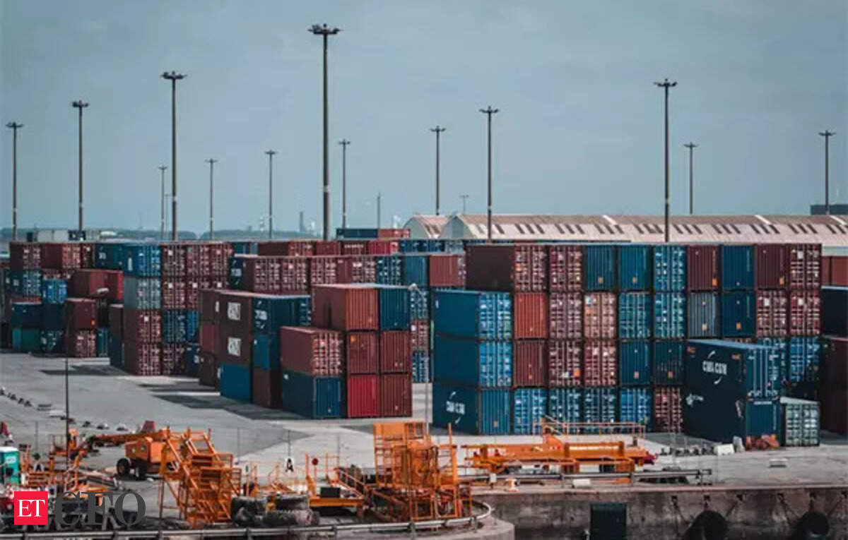 India's export outlook remains uncertain, trade deficit to widen to 1.2% of GDP in FY26: UBI Report