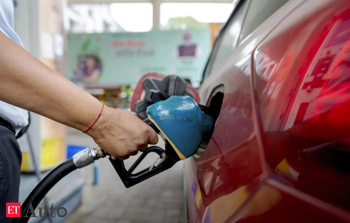 US expected to declare Biden fuel economy rules exceeded legal authority