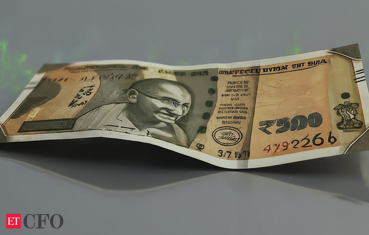Rupee may see gradual gains on dollar weakness, capital inflows: Forecasters