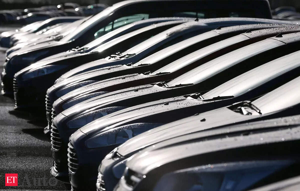 UK's car output drops in April, sees worst start to year since 2009