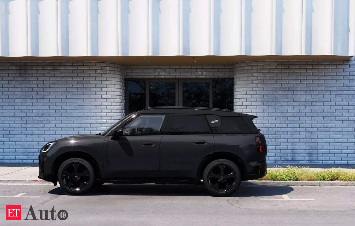 Mini launches Countryman E JCW Pack at ₹62 lakh