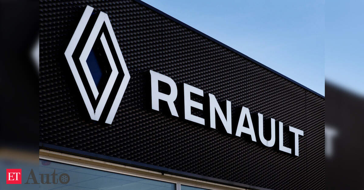 Kering shares up, Renault down as CEO de Meo quits the carmaker