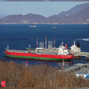 Indian refiners turn to Latin America, Africa to replace Russian oil in February, data shows