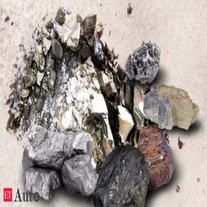 Iron ore rebounds as traders cheer Sino-US trade progress