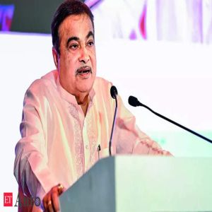 Gadkari seeks GST cut on crude ethanol to boost flex-fuel vehicle adoption
